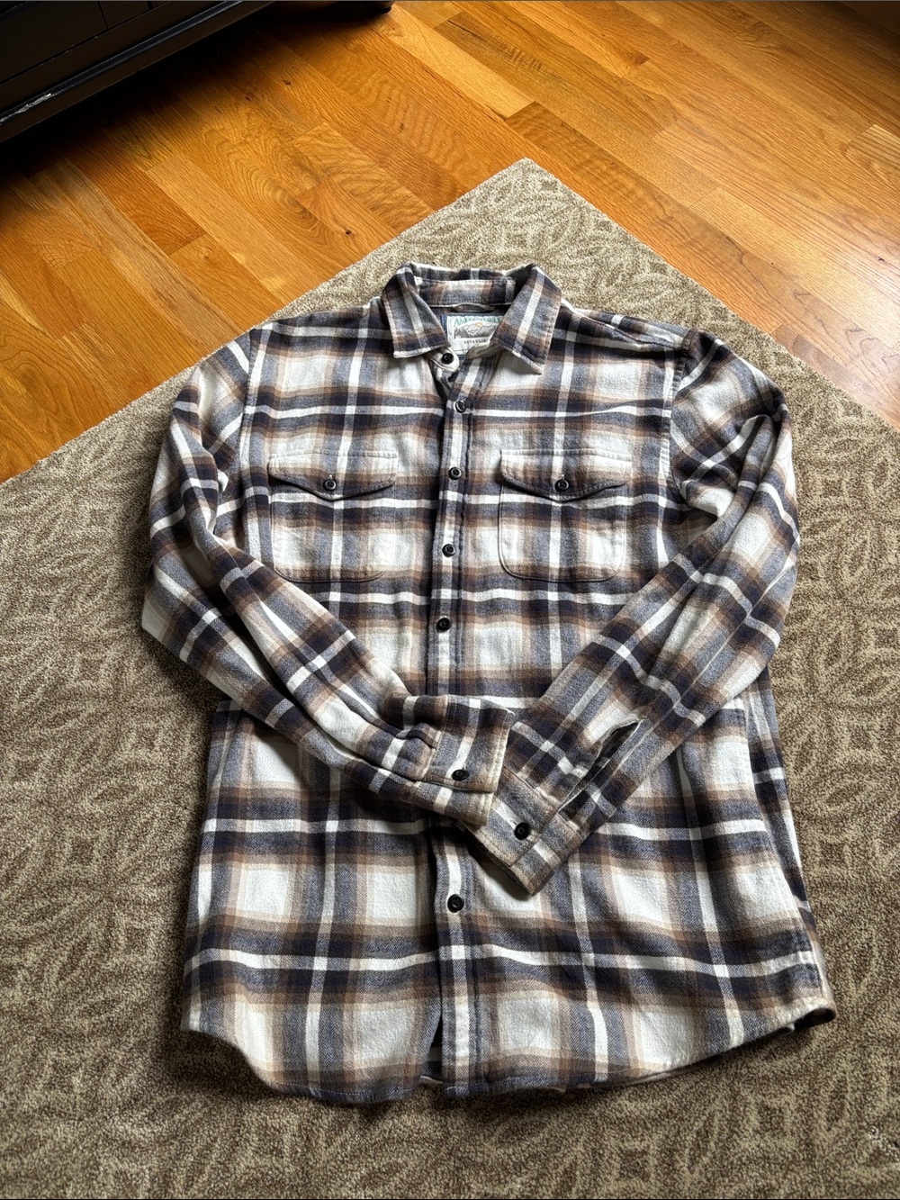 American Eagle Outfitters Brown and Cream Plaid Button-Down Shirt